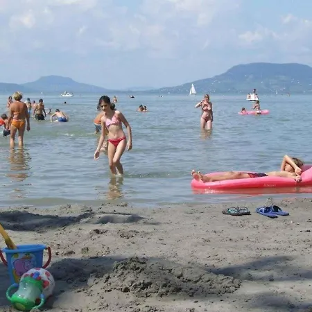 Balatonfenyves/balaton 18389 Balatonfenyves