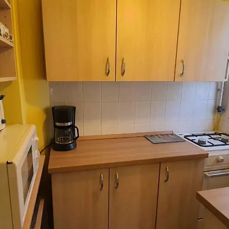 Apartment Balatonfenyves/balaton 18389 *