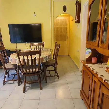 Apartment Balatonfenyves/balaton 18389 *