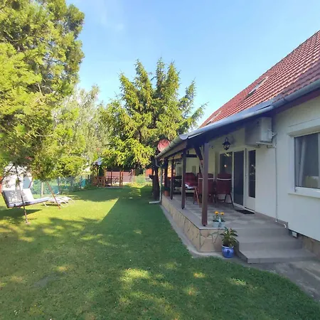 Apartment Balatonfenyves/balaton 18389 *