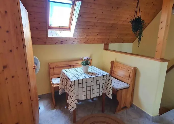 - Balaton 18389 Apartamento Balatonfenyves