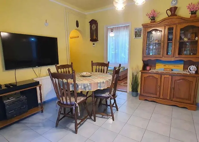 - Balaton 18389 Apartament Balatonfenyves